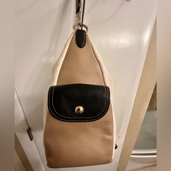 Coach color block shoulder bag. In good condition. Gently used. - Picture 3 of 6